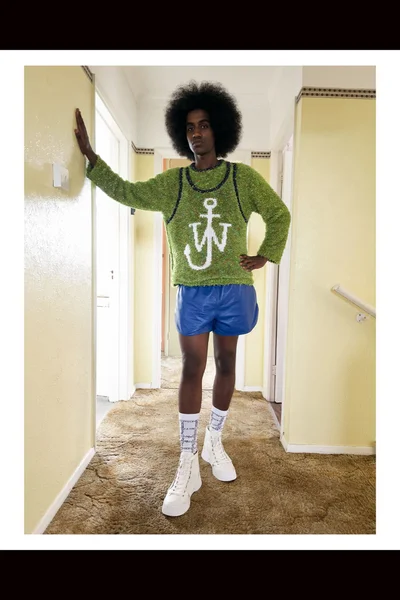 Look 18